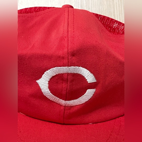 Vintage Annco Cincinnati Reds Mesh Trucker SnapBack Hat - Picture 2 of 5
